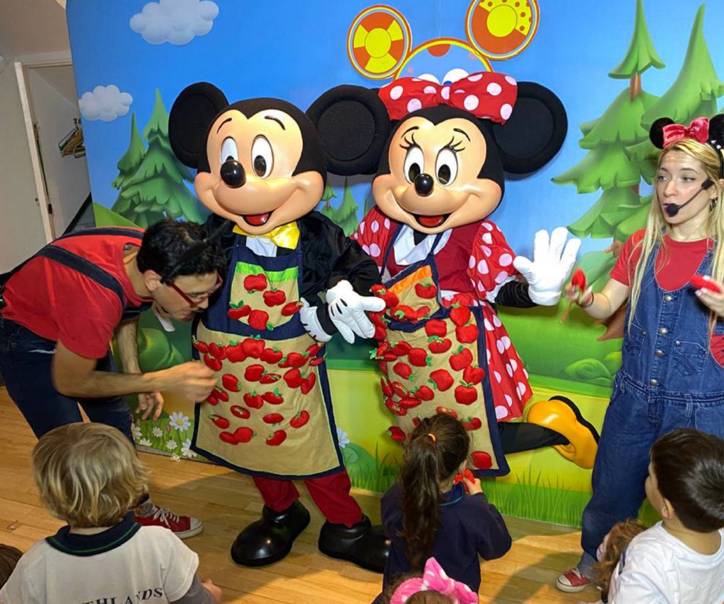 mickey mar de mo 1