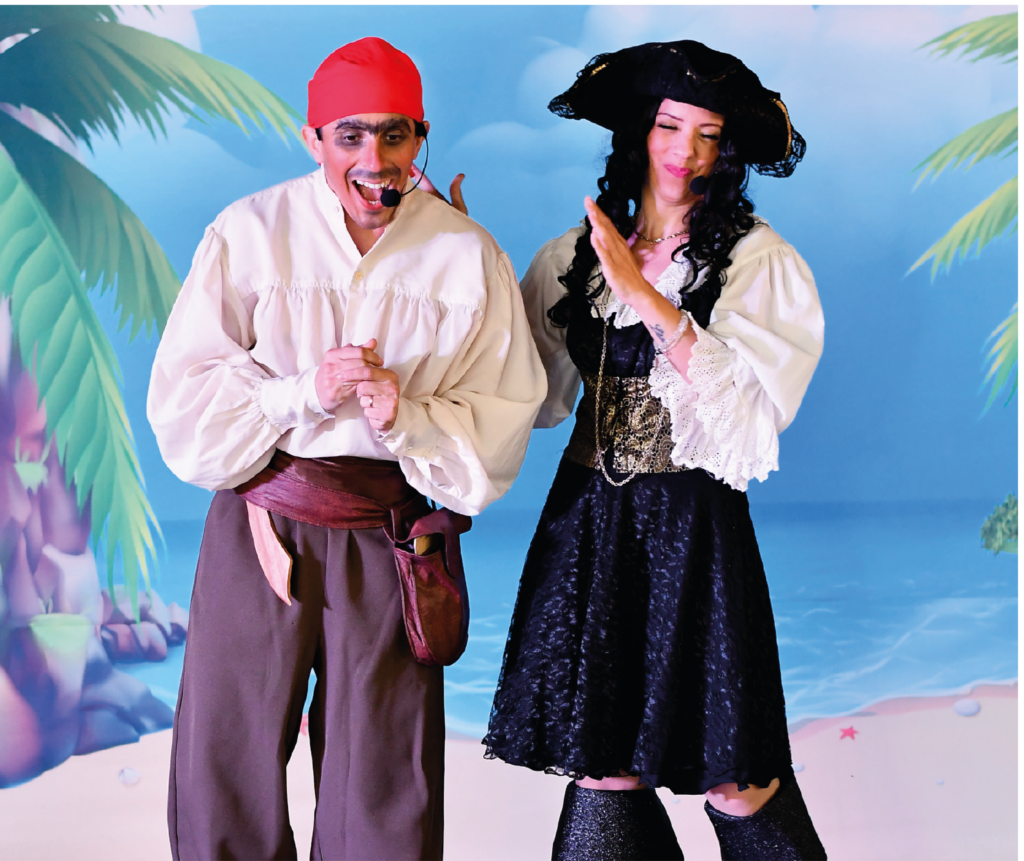 piratas del caribe mar de mó 2