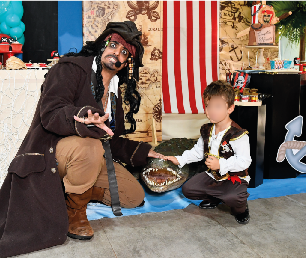 piratas del caribe mar de mó 7