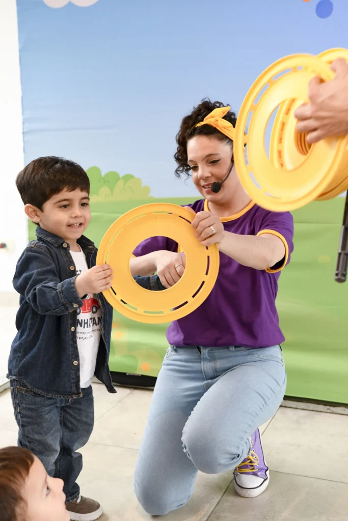 blippi meekah animaciones cumpleaños shows 4