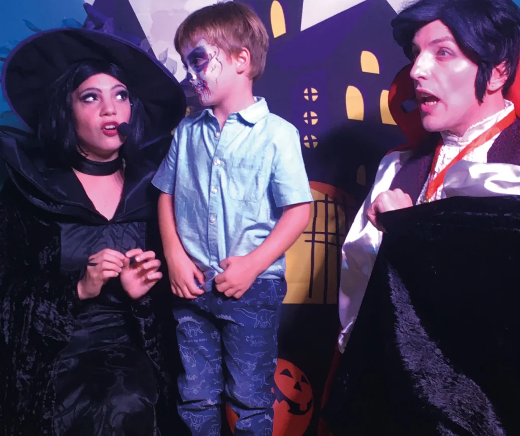 show halloween animaciones cumpleaños 5